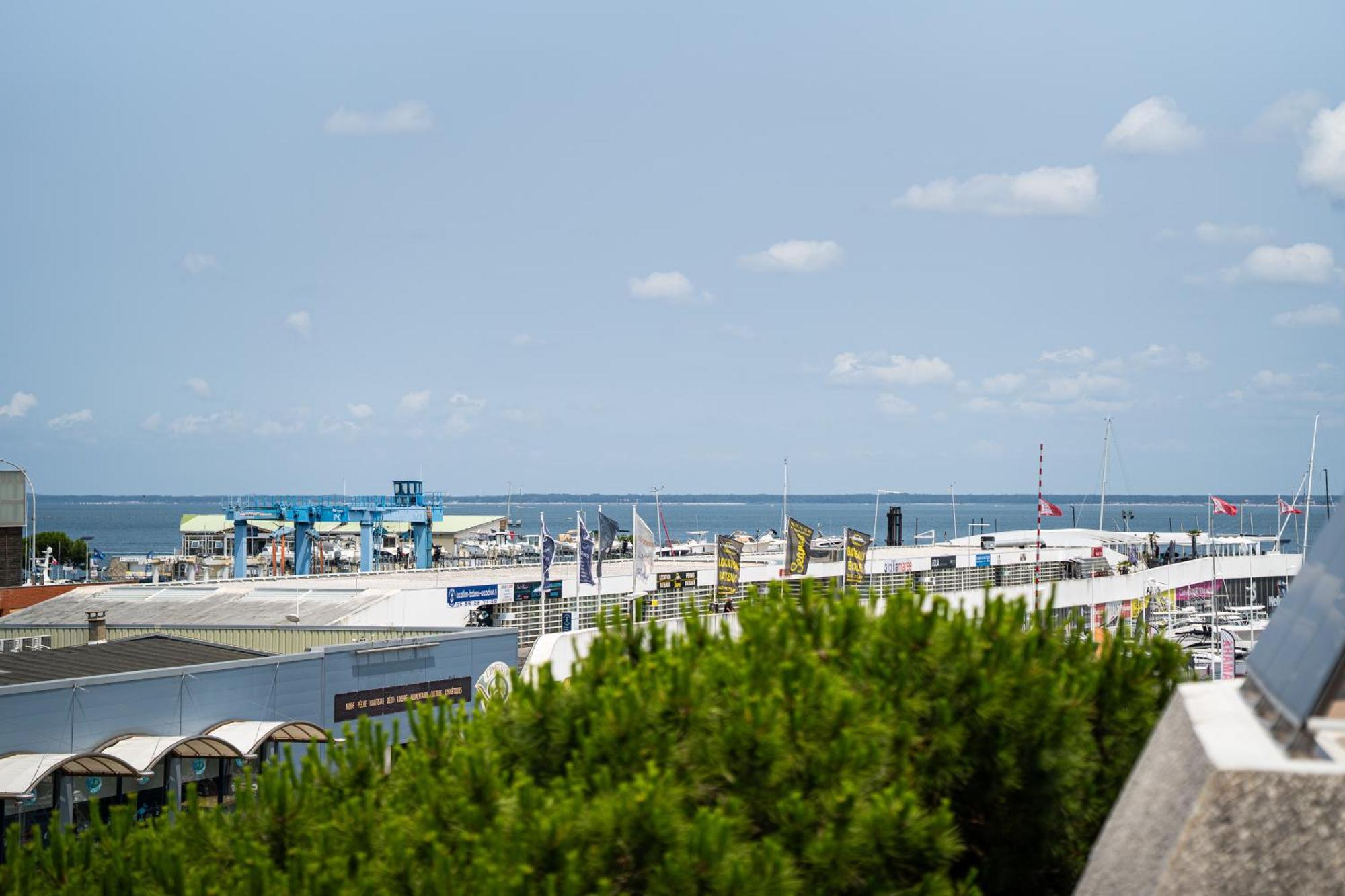 Апартаменти Piton Des Neiges - Nid Douillet Terrasse Vue Port Аркашон Екстер'єр фото